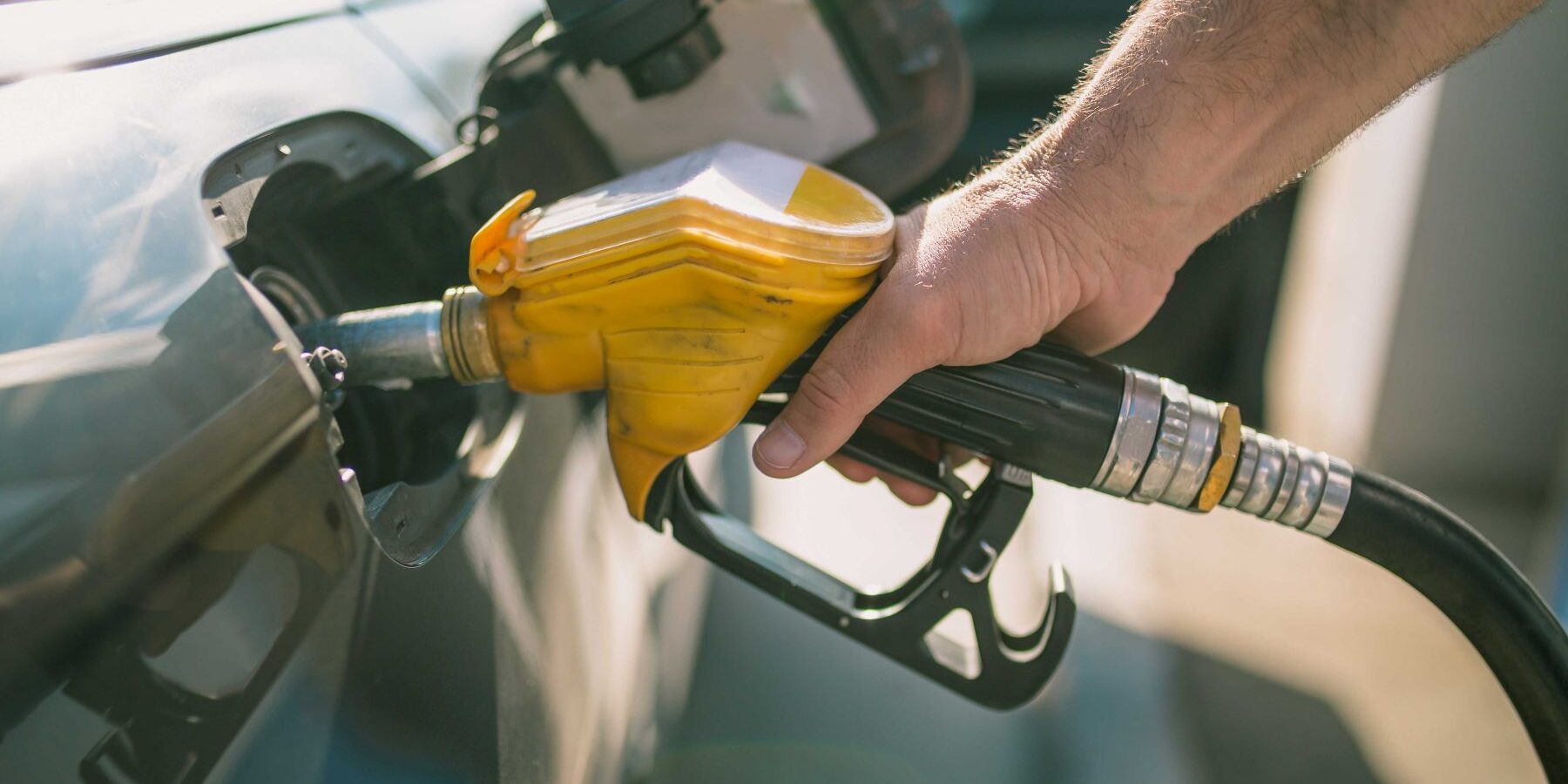 moneyplus filling up gas supermarket fuel