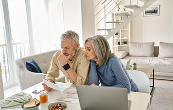 The Snowball or Avalanche Method: Which is Better To Get Out of Debt?